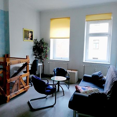 Kulturschutzgebiet Hostel Dresden Ngoại thất bức ảnh