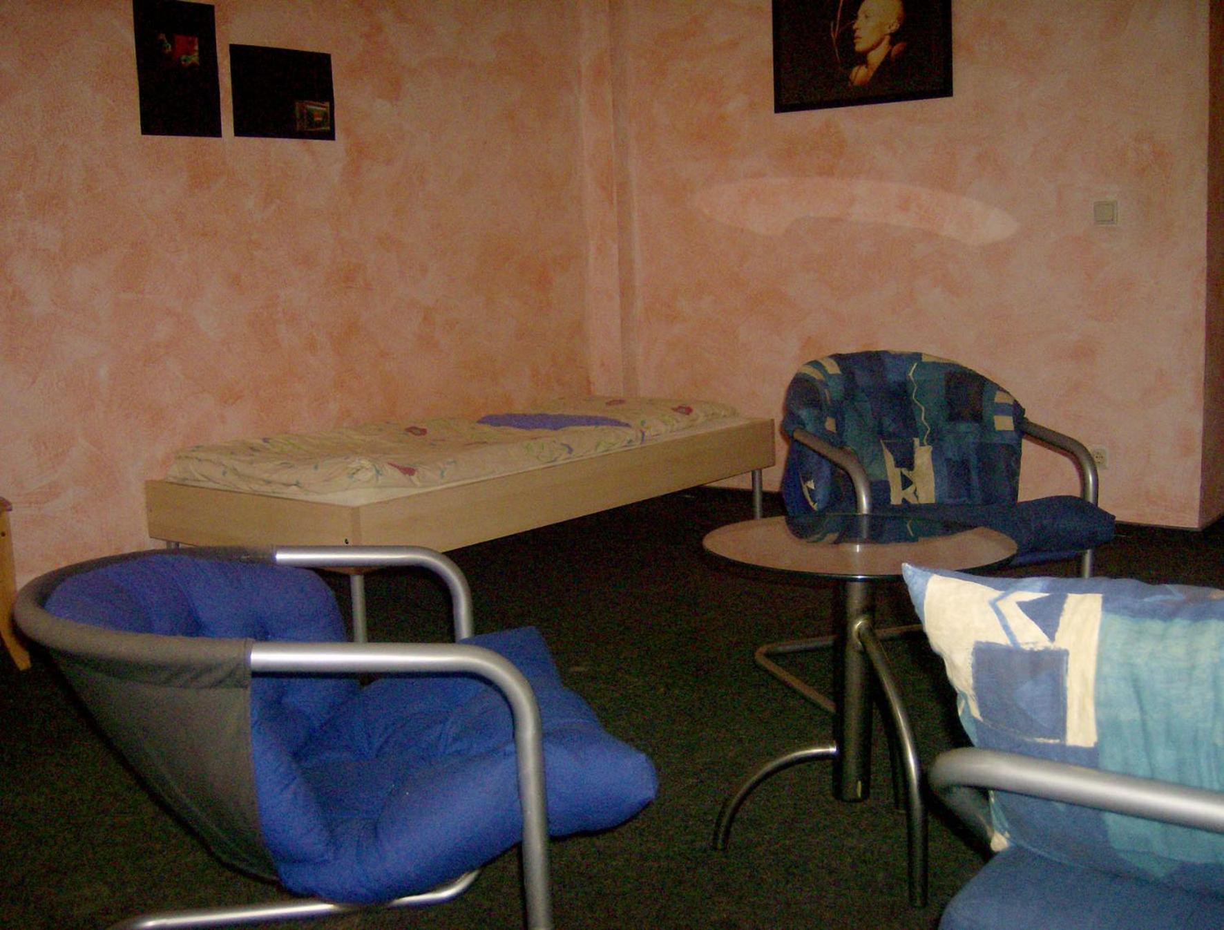 Kulturschutzgebiet Hostel Dresden Ngoại thất bức ảnh